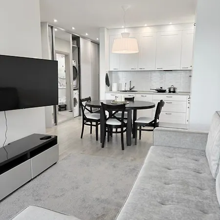 Deluxe Maironio Namai Palangos Centre! Apartamento